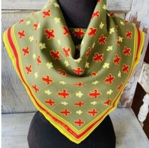 Oscar de la Renta Red and Gold Fleur-de-Lis Scarf